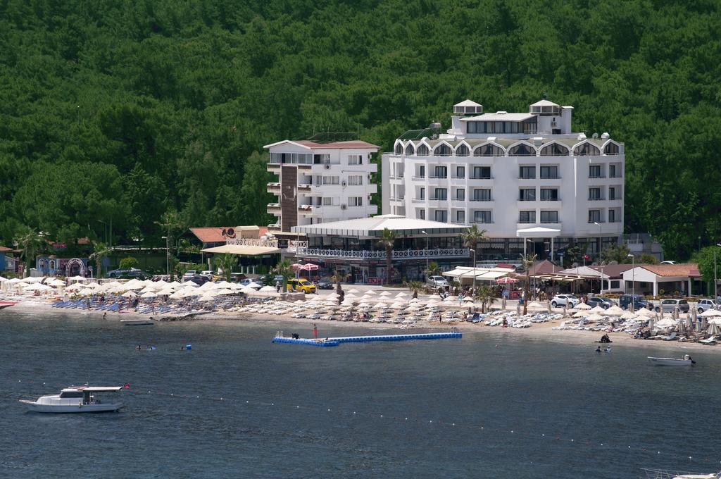 Hotel Class Beach